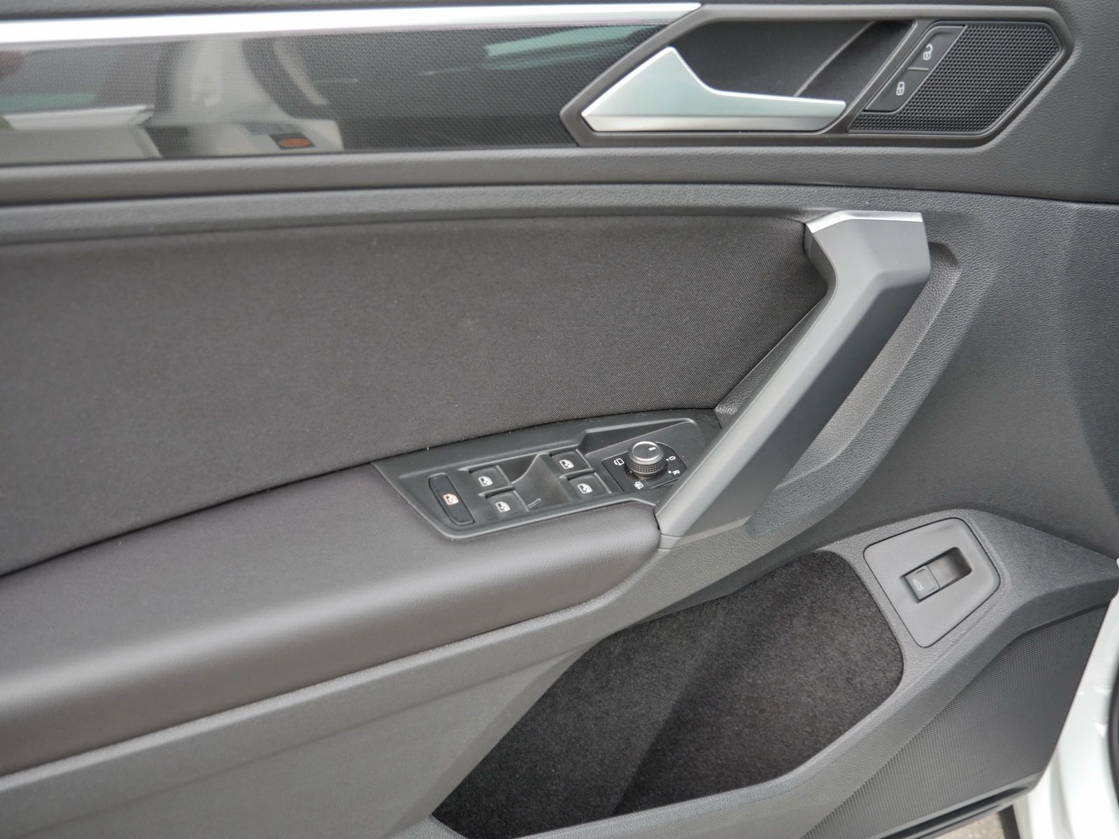 Volkswagen Tiguan - Bild 21