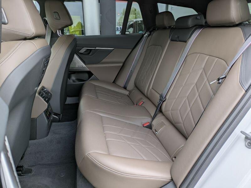 BMW 530e xDrive Tour. M Sport Sitzbelüftung. AHK.H&K
