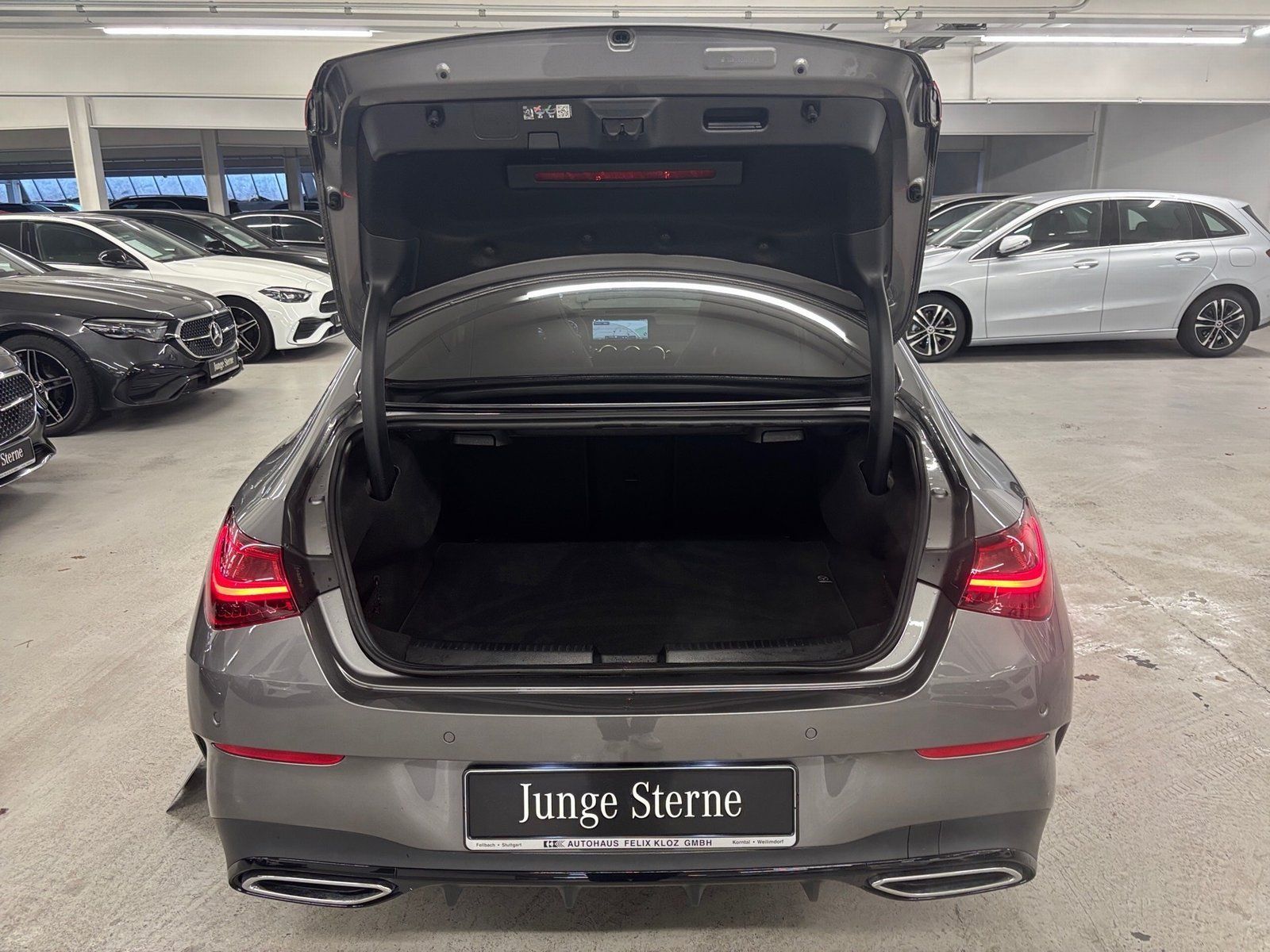 Fahrzeugabbildung Mercedes-Benz CLA 200 AMG Plus*Pano*HUD*19"*Night*MBeam*Totwi*