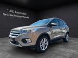 Ford Kuga Titanium AUT NAVI KMRA 1.HD SHZG KLIMA - Ford Kuga Titanium mit Benzin-Antrieb