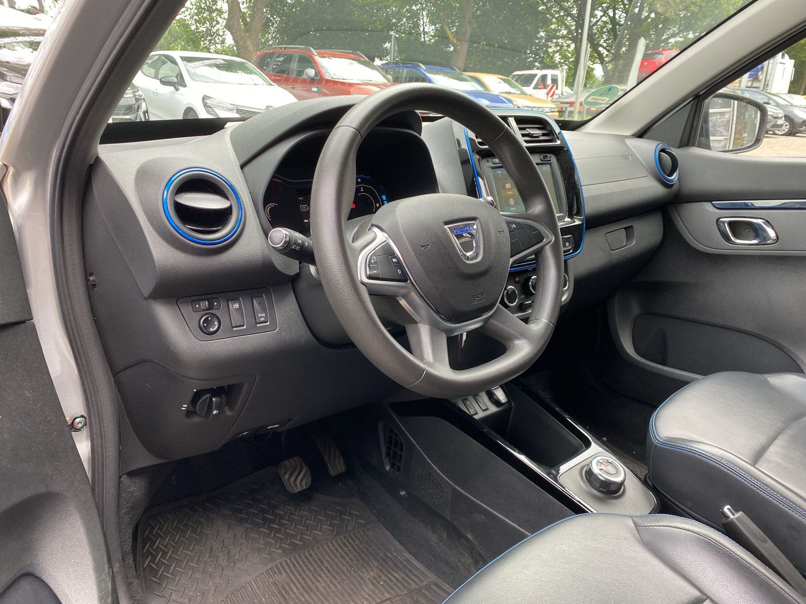 Dacia Spring - Bild 10