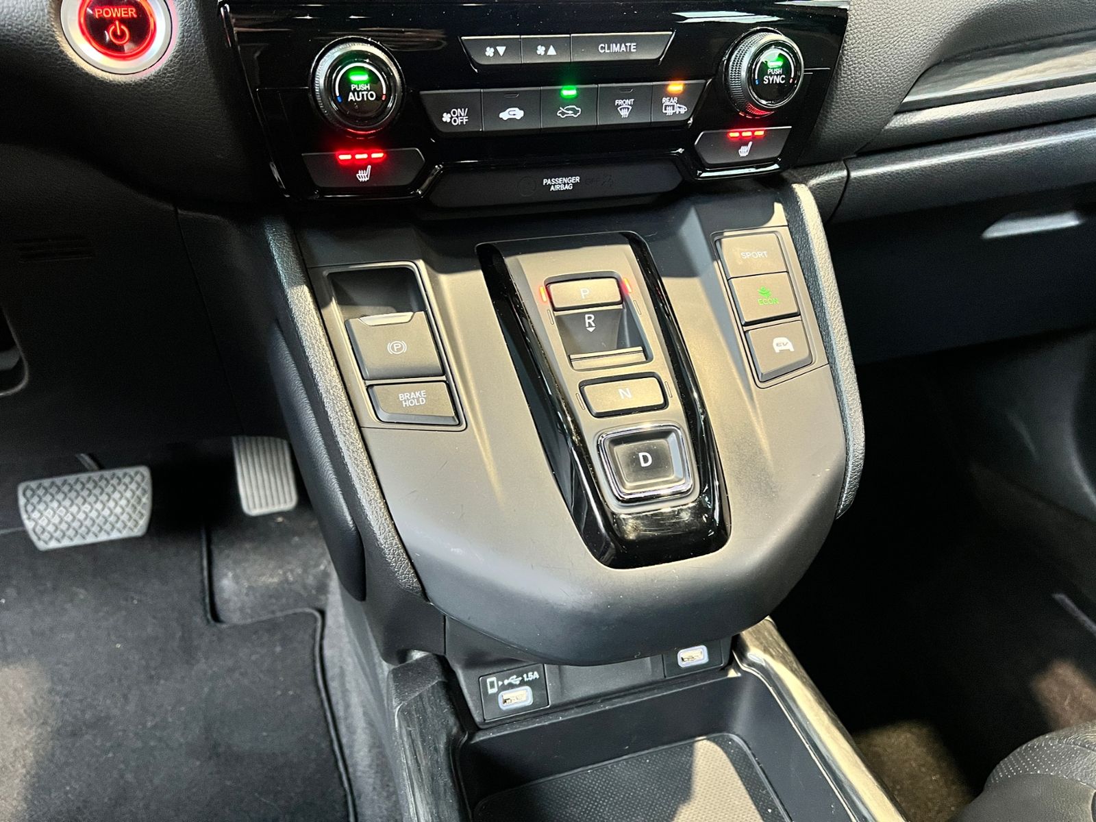 Fahrzeugabbildung Honda CR-V 2.0 i-MMD e:HEV 2WD Sport Line SHZ RFK NAVI