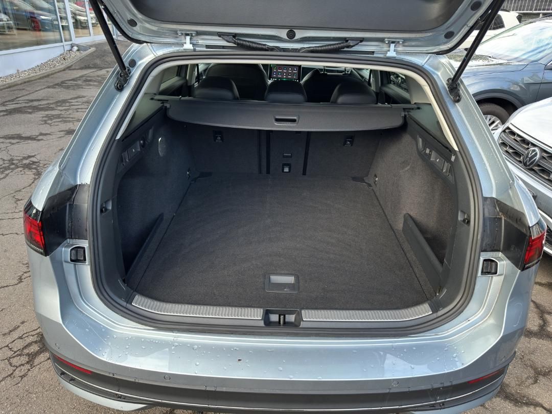 Fahrzeugabbildung Volkswagen Passat Business Variant 1.5 TSIe DSG