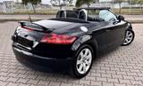Audi TT  Cabrio/ Automatik/im guten Zustand - Audi TT: Kleinwagen