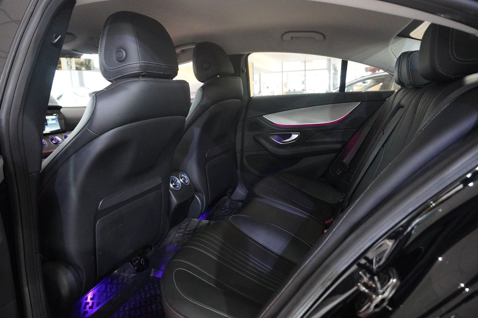 Fahrzeugabbildung Mercedes-Benz CLS 450 4MATIC 9G-TRONIC NAVI/360°/LED/HUD/AHK