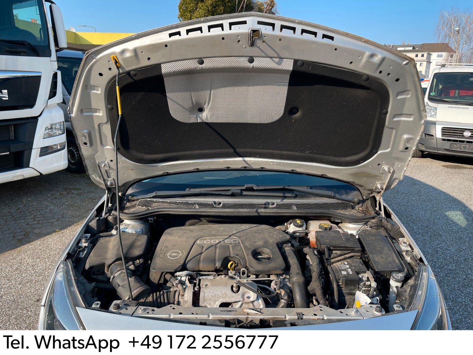 Opel Astra 2015 — photo 21