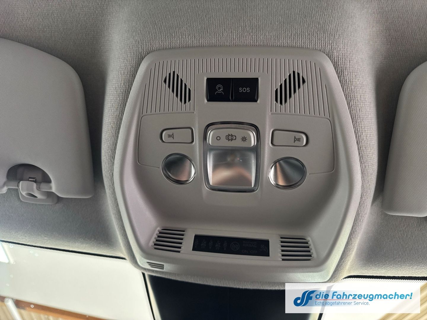 Fahrzeugabbildung Citroën C3 Aircross E 113 MAX HUD Navi LED Apple CarPlay
