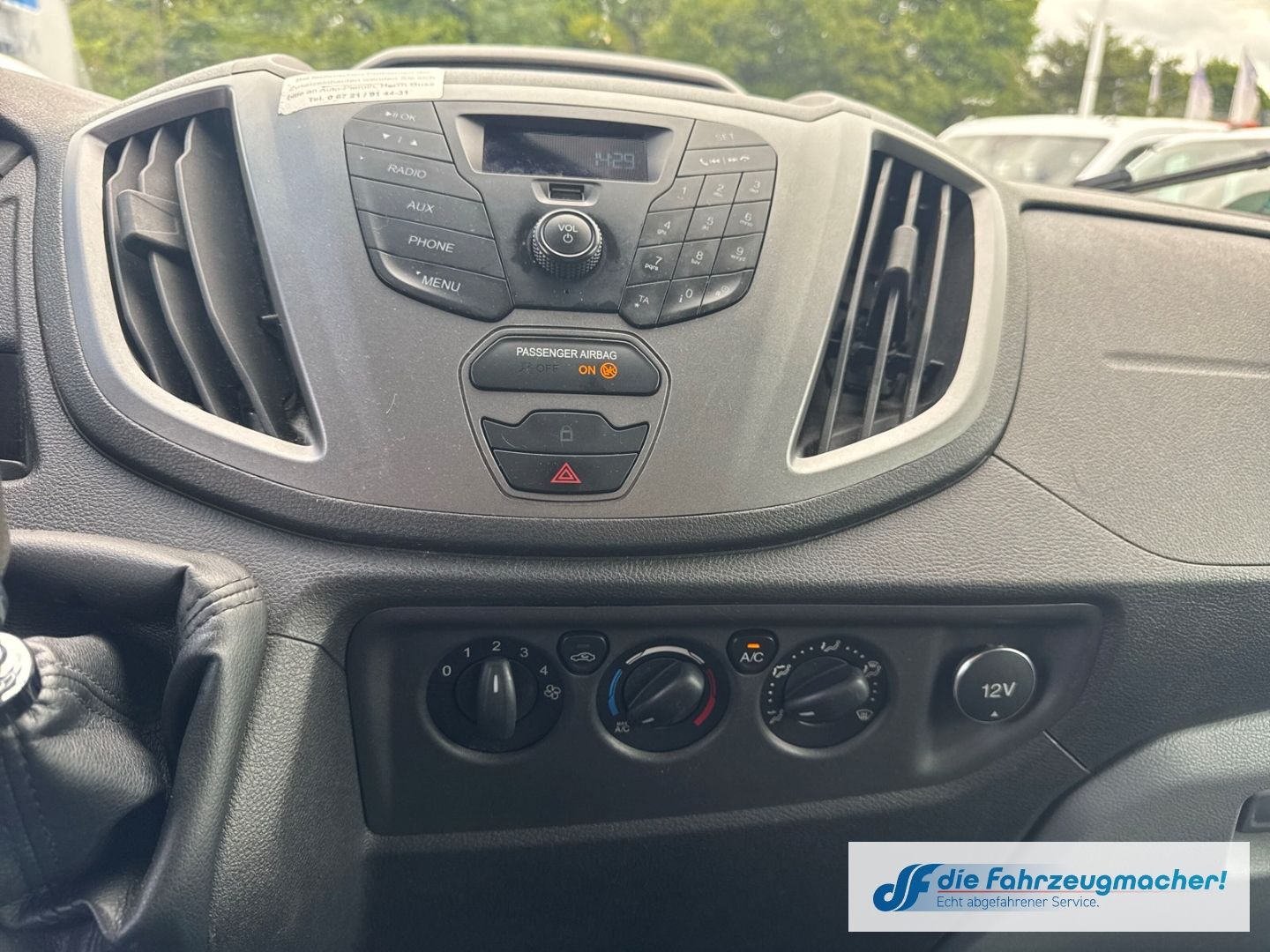 Fahrzeugabbildung Ford Transit Kombi 350 L3 Trend 2.2 TDCi *4371 *KLIMA