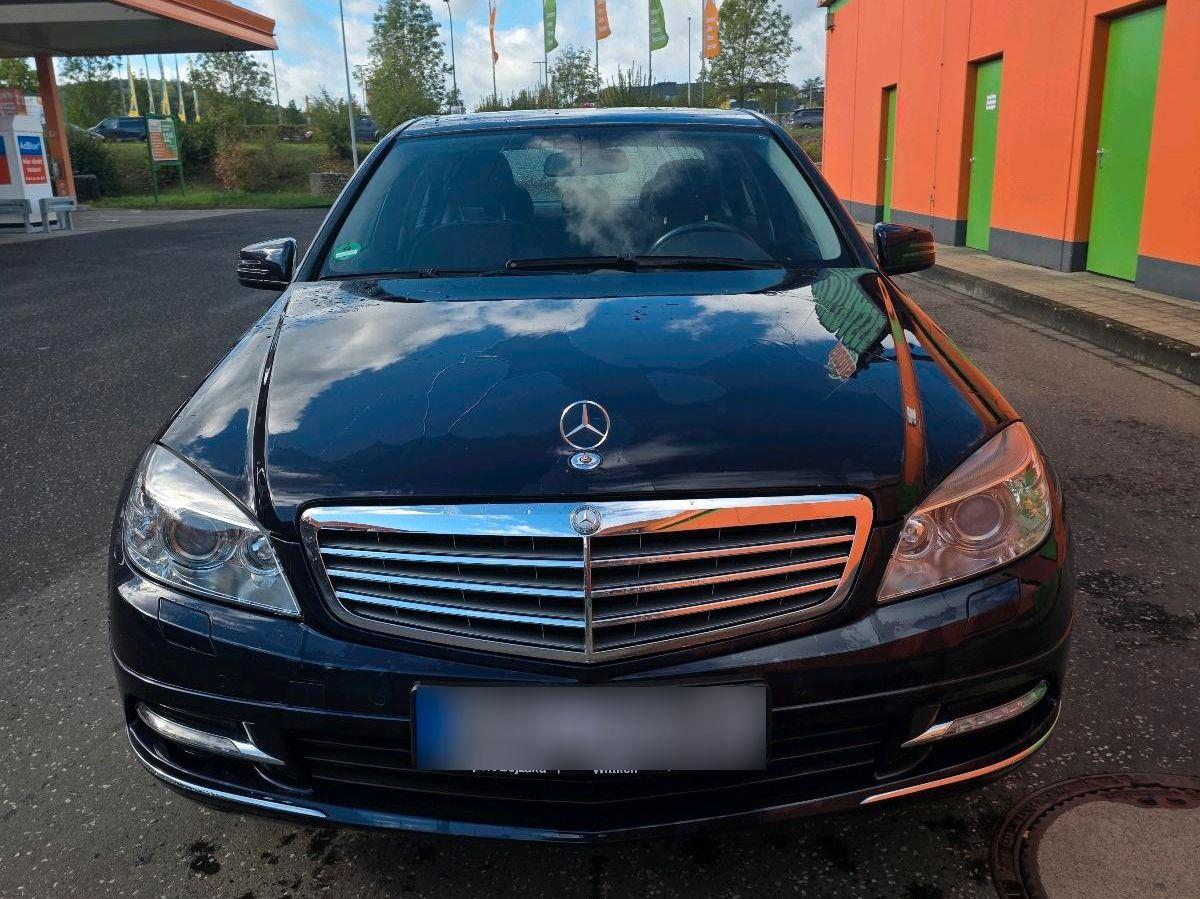 Mercedes-Benz C 200