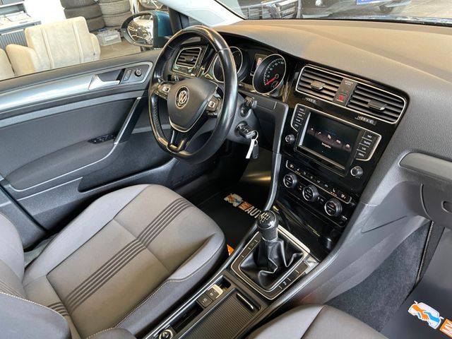 Volkswagen Golf 1.6 TDI BMT ALLSTAR Variant *PANORAMA*NAVI*