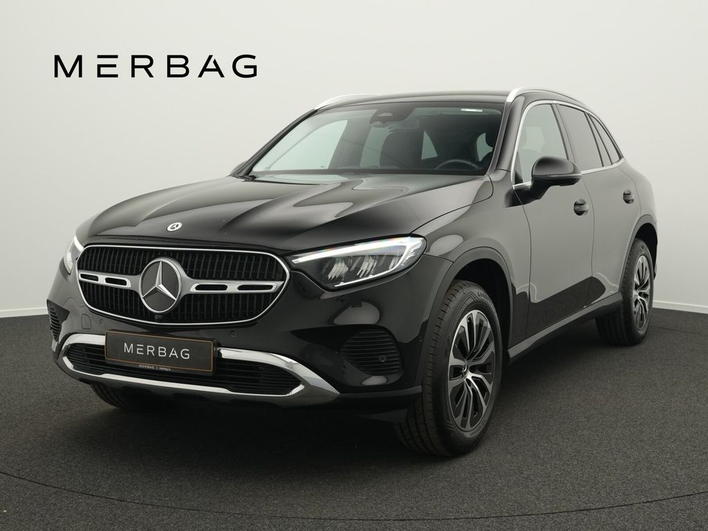 Image of Mercedes-Benz GLC 220