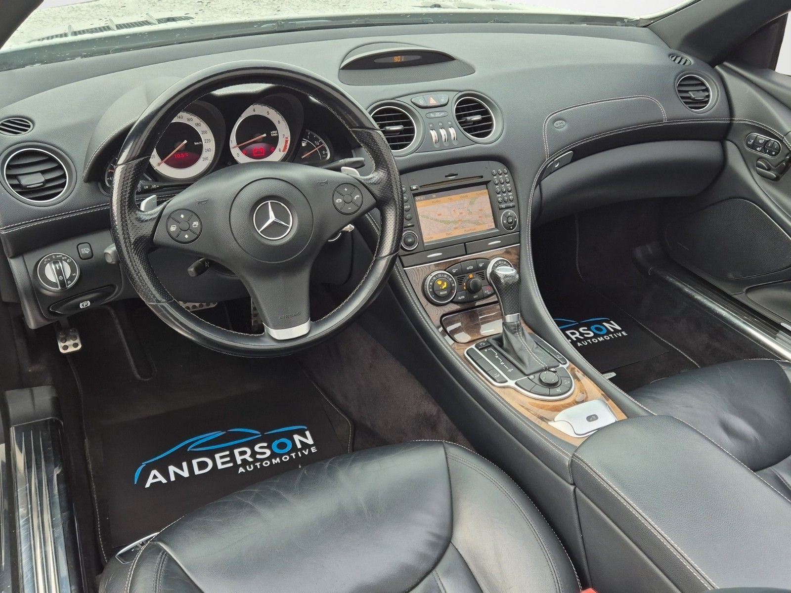 Fahrzeugabbildung Mercedes-Benz SLR SL 350 PIECHA CARBON PANO MEMORY H&K LED