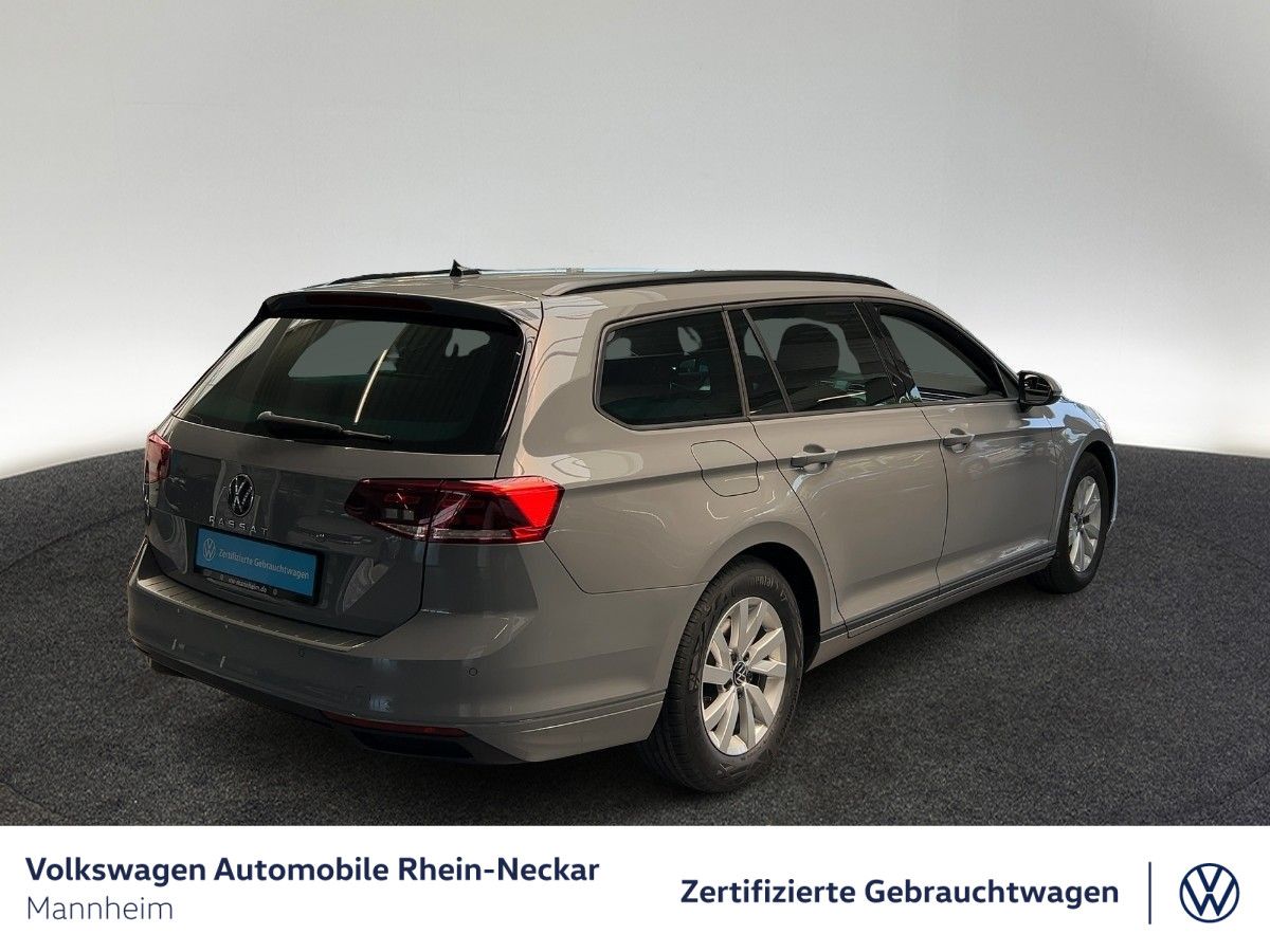 Volkswagen Passat Variant - Bild 6