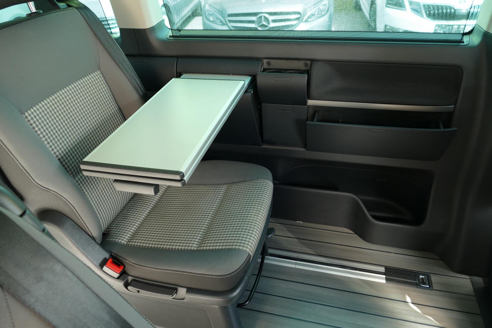 Volkswagen T6 Transporter Bus Multivan 70 Jahre Bulli