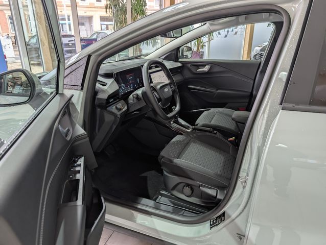 Ford Puma Titanium Automatik NEUES MODELL