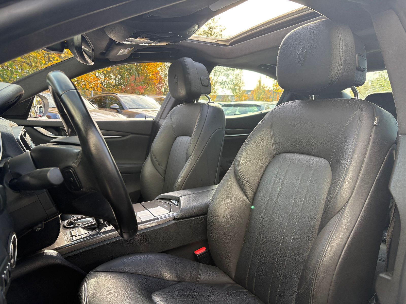 Fahrzeugabbildung Maserati Ghibli Diesel/FACELIFT/KAMERA/NEUES-MODELL