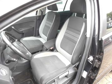 Volkswagen Golf - 9