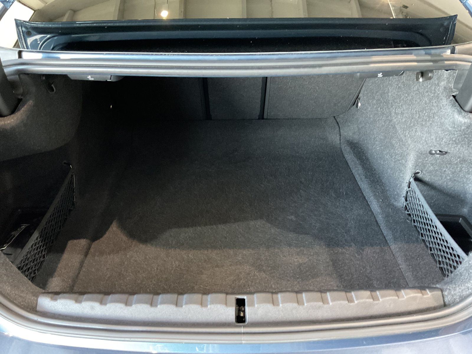 Fahrzeugabbildung BMW 420i Laserlicht, AHK