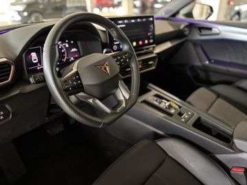 Fotografie des Cupra Leon Sportstourer 1.5 eTSI DSG
