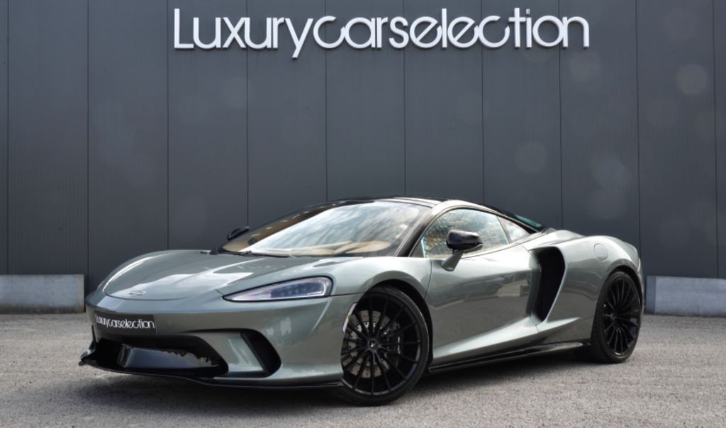 McLaren GT