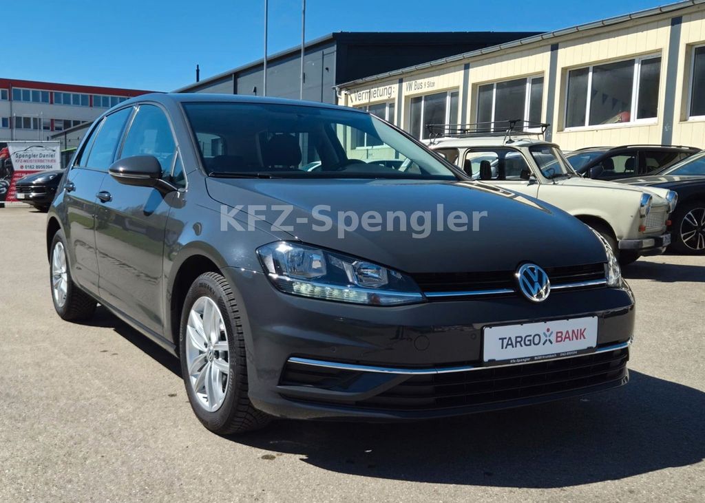 Image of Volkswagen Golf