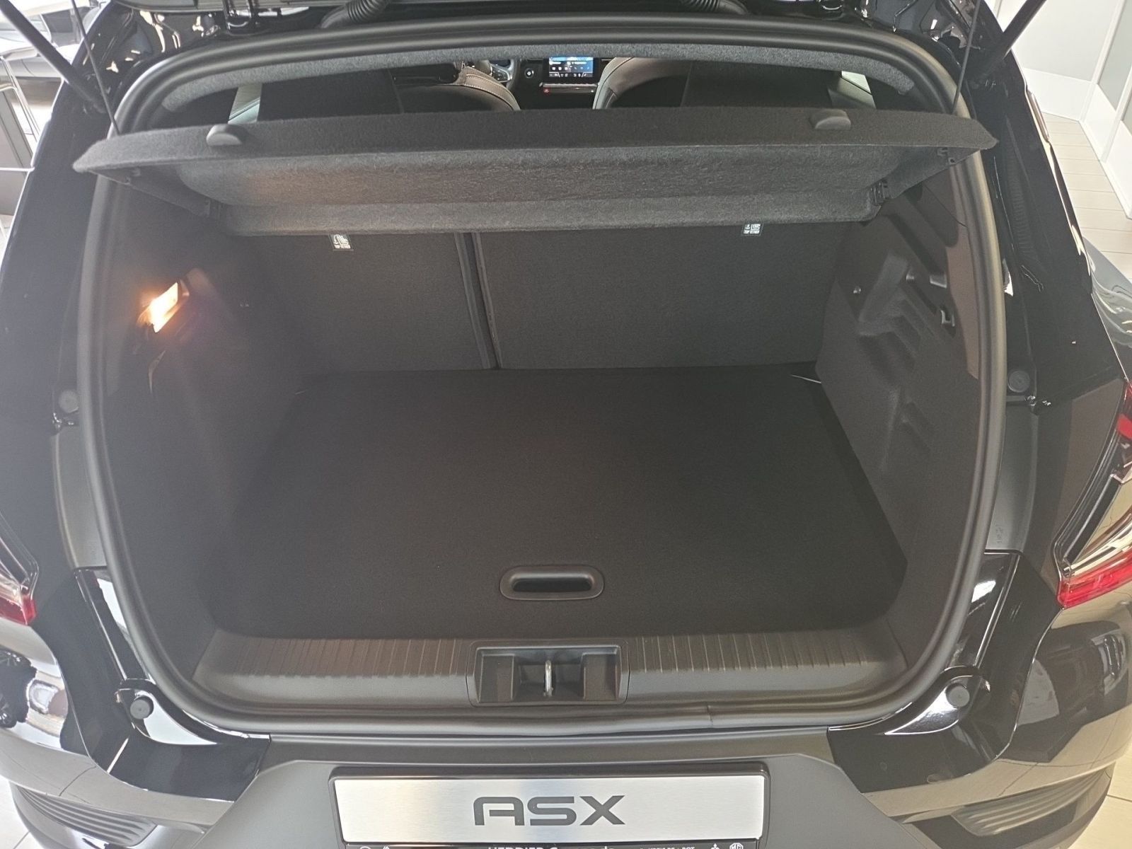 Fahrzeugabbildung Mitsubishi ASX Edition 1.8 Hybrid Autom. *360°KAMERA*APPLE