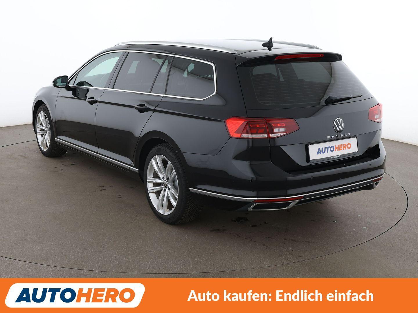 Volkswagen Passat 1.5 TSI ACT Elegance Aut.*NAVI*LED*ACC*