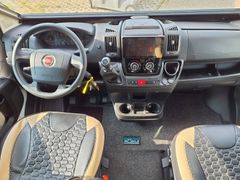 Carado T337,Einzelbetten,Sat,Navi, 2x Klima