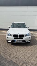 BMW X3 xDrive20i - BMW iX3 von privat