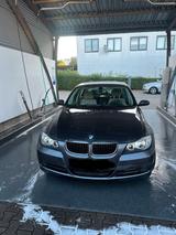 BMW 3er 318i TÜV 11/26 - BMW aus 2005: 3er