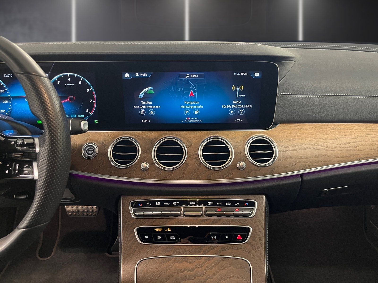 Fahrzeugabbildung Mercedes-Benz E 450 T 4M*AMG*Night*Keyless*Augmented*Totwinkel