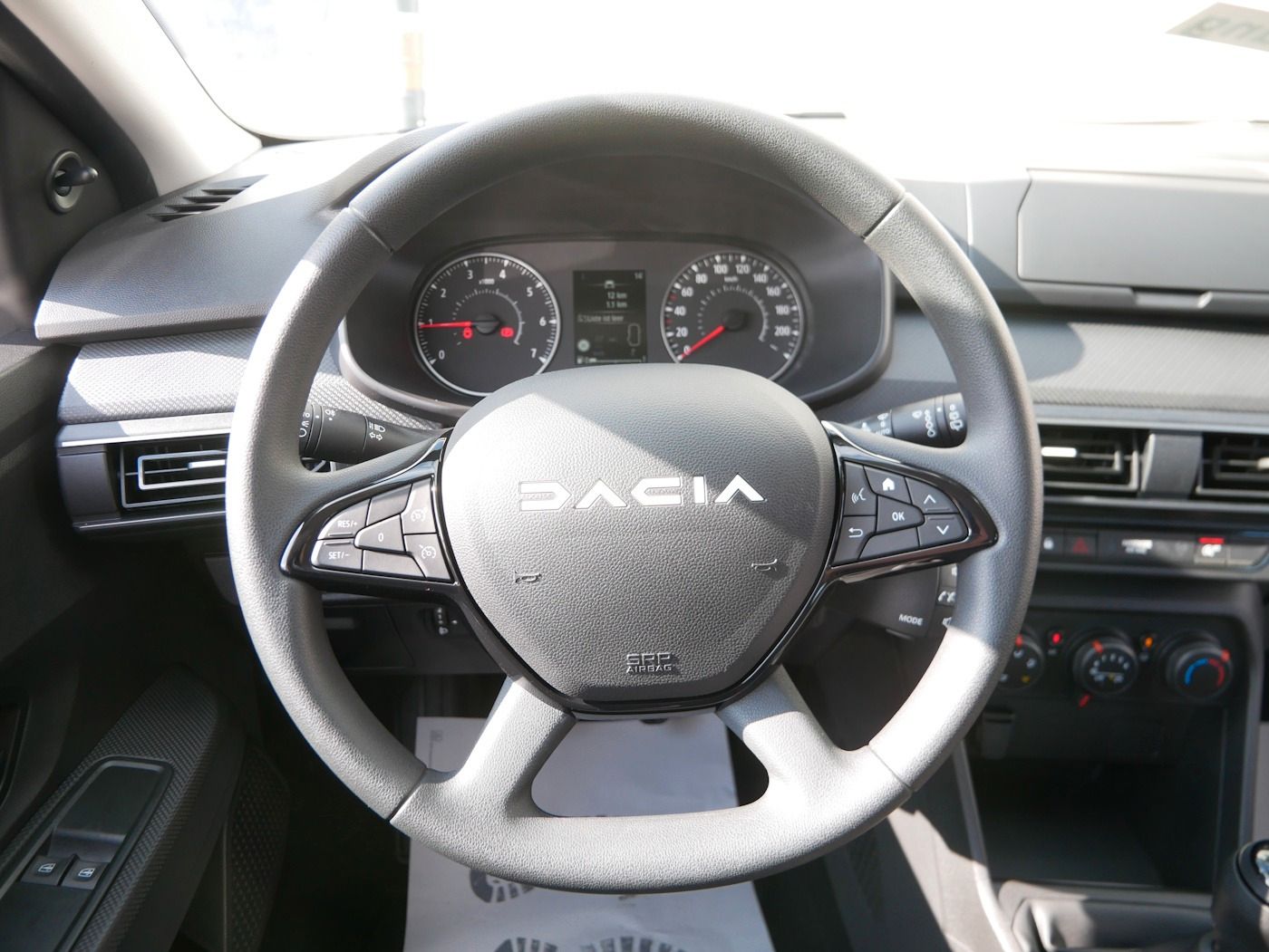 Fahrzeugabbildung Dacia Sandero III 1.0 Essential TZmit0-KM! PDC Klima
