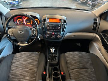 MYAUTOCENTER – Gebraucht- und Jahreswagen mit Werkstattservice in Pfaffenhofen Kia cee´d Sportswagon Vision*2. Hand*Klima*AHK*SHZ*