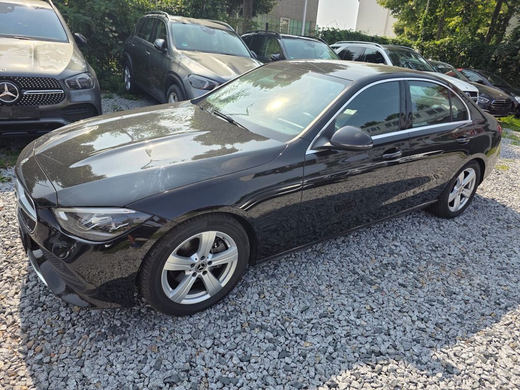 Image of Mercedes-Benz C 200