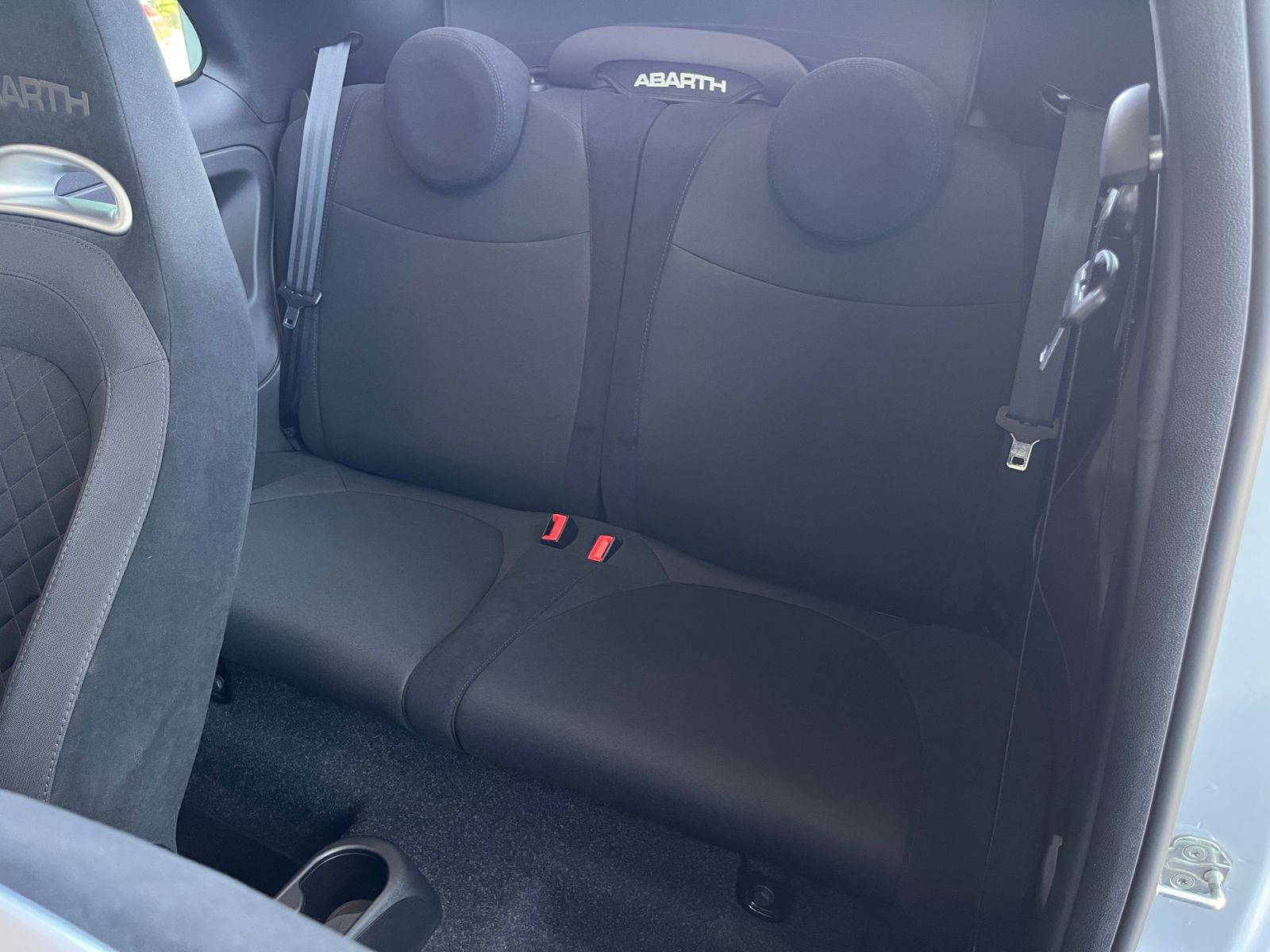 Fahrzeugabbildung Abarth 595C  1.4 T-Jet NAVI ALU