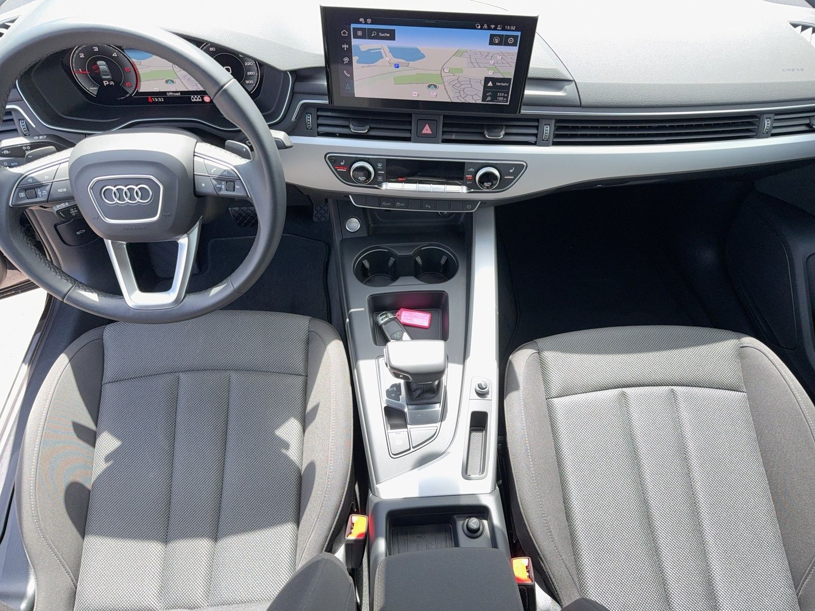 Audi A4 - Bild 12