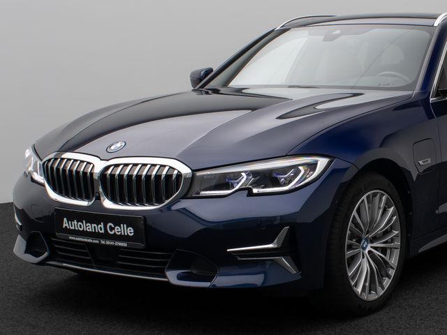 Foto Nummer 18: BMW 330e