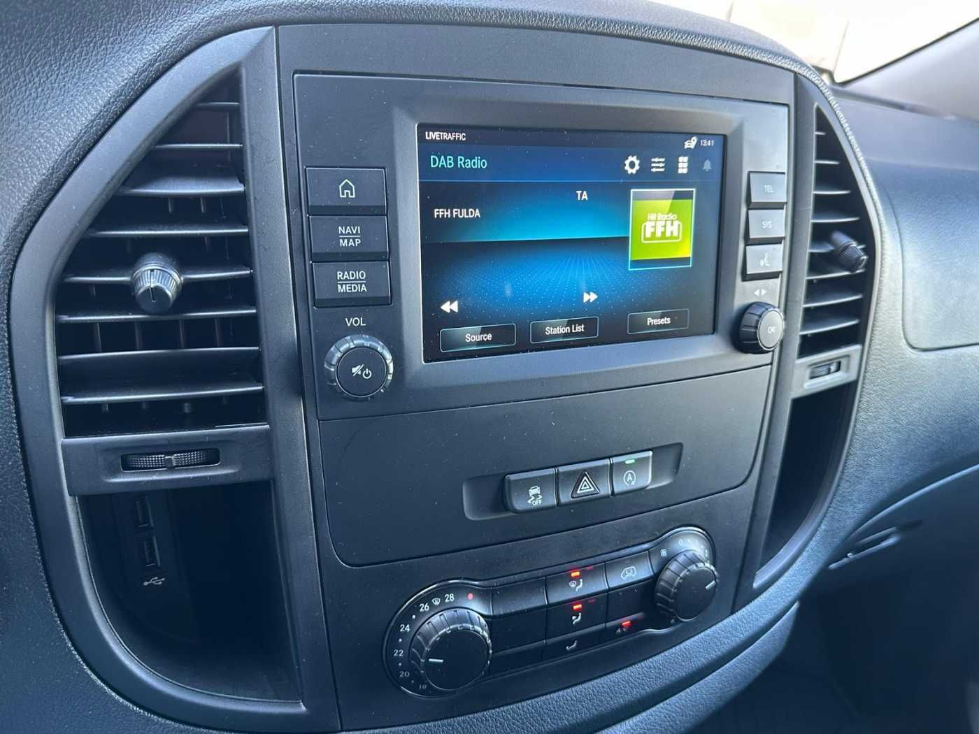 Fahrzeugabbildung Mercedes-Benz Vito 116 CDI Extralang Audio40 Klima Kamera SHZ