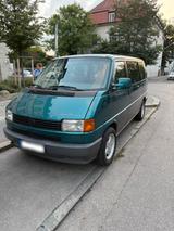 Volkswagen VW Volkswagen Multivan Allstars T4, gepfle... - VW LT von 1994