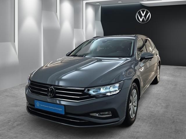 Volkswagen Passat Variant  1.5TSI Business AHK REAR VIEW NA