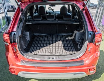 Fahrzeugabbildung Mitsubishi Outlander PHEV Top 4WD|