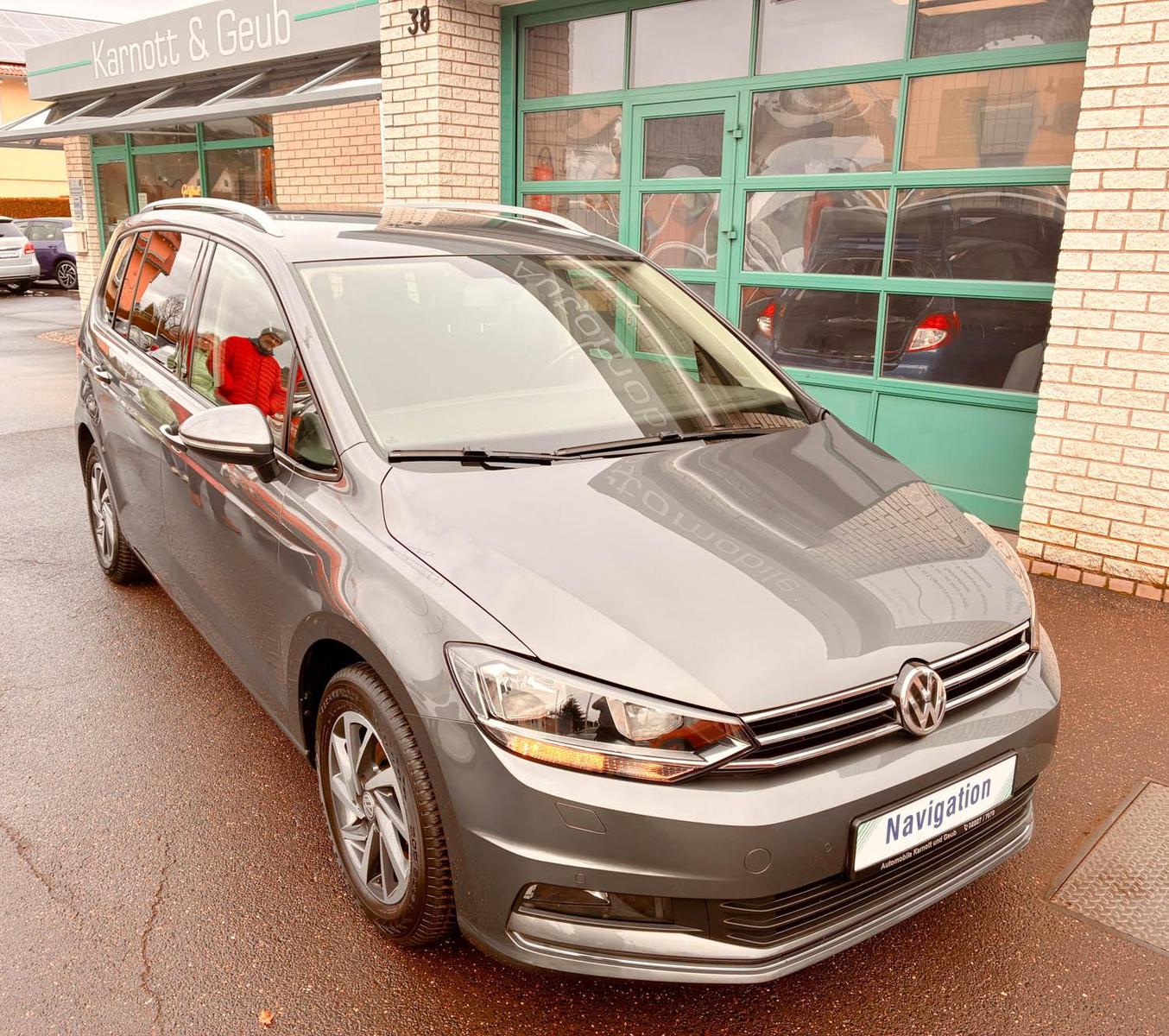 Volkswagen Touran Sound 1.2 *Navigation*