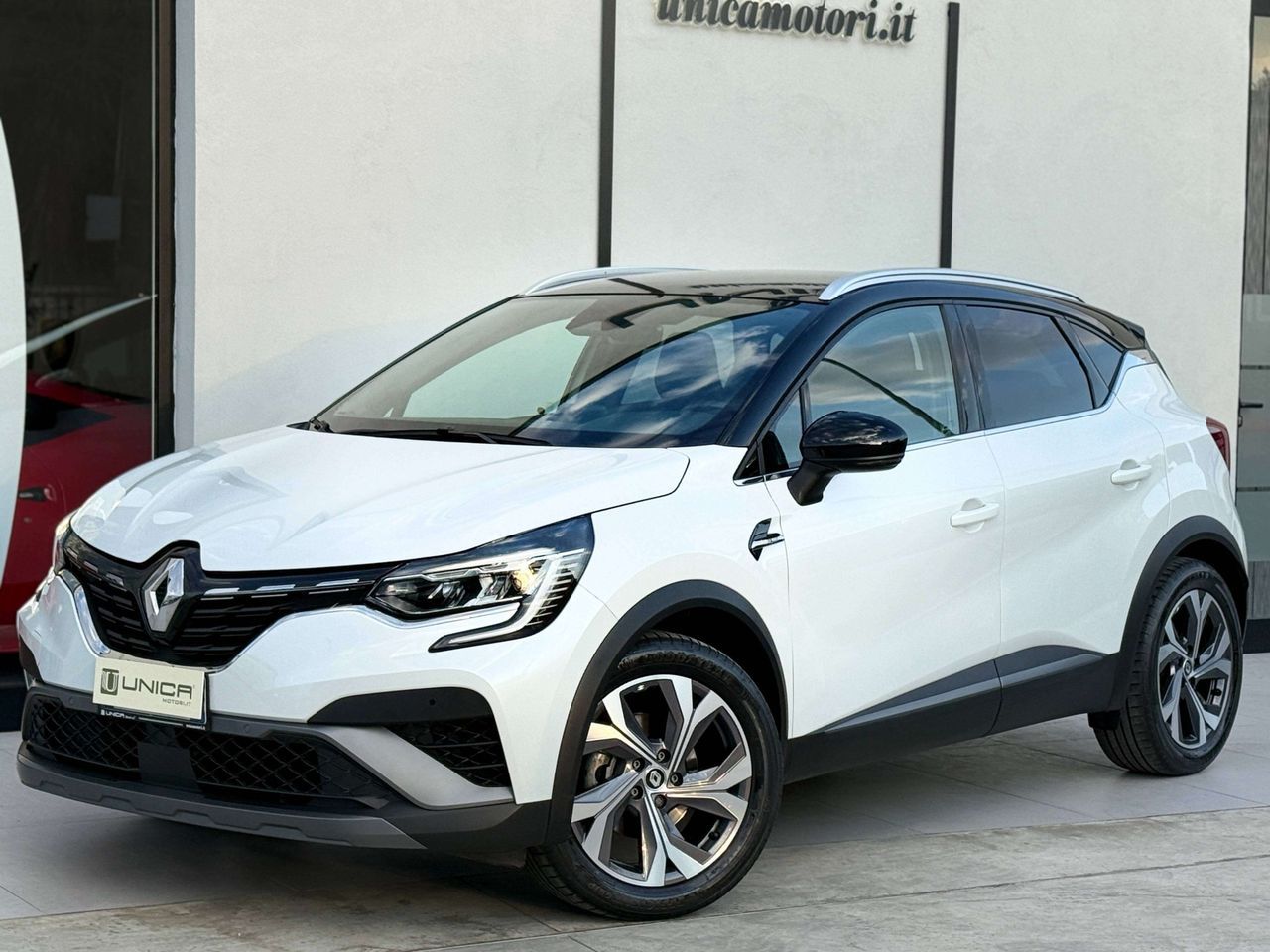 Renault Captur 1.6 E-Tech mhev RS Line 160cv AUT imagem 2