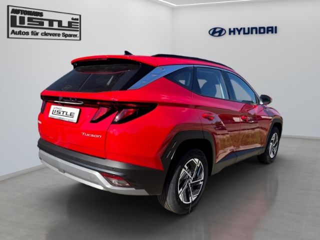 Fahrzeugabbildung Hyundai Tucson Select DCT Navi Digitales Cockpit LED ACC