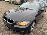 BMW 318 3 Touring 318i - BMW 318 aus 2009: Kombi, 318i