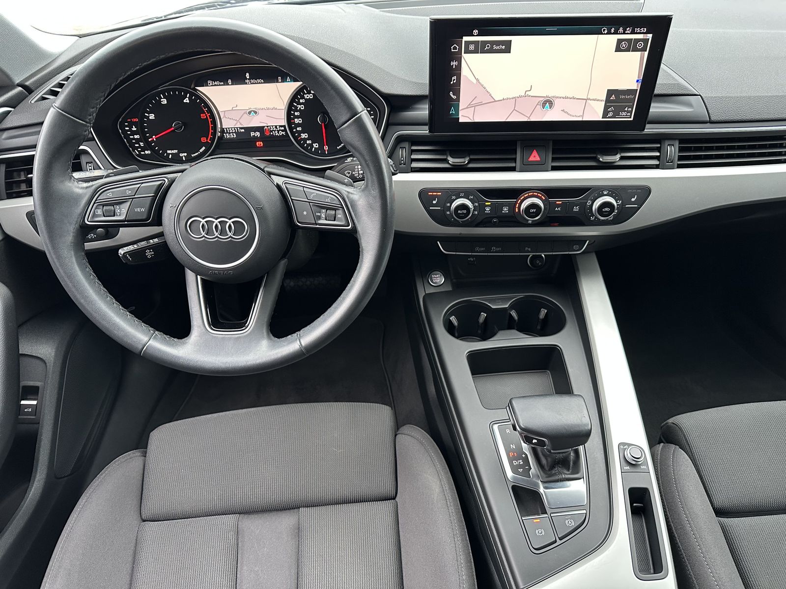 Fahrzeugabbildung Audi A4 Avant 35 TDI S-Line Black NAV+LED+AHK+KAMERA