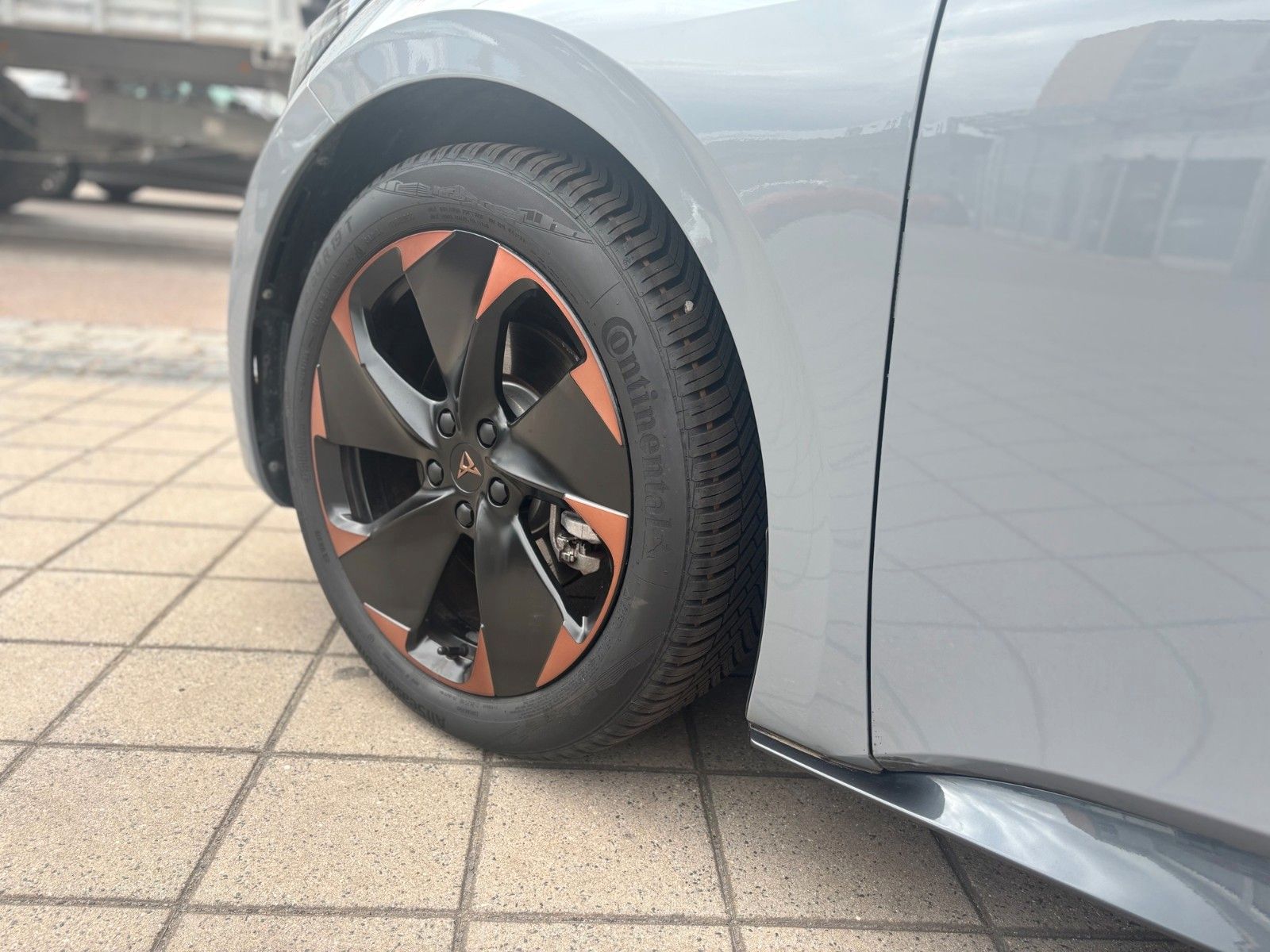 Fahrzeugabbildung CUPRA Born 150 kW
