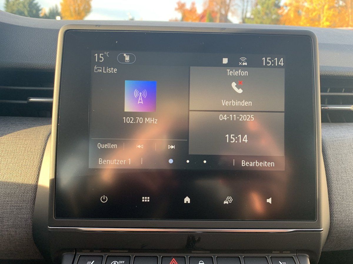 Renault Clio - Bild 17