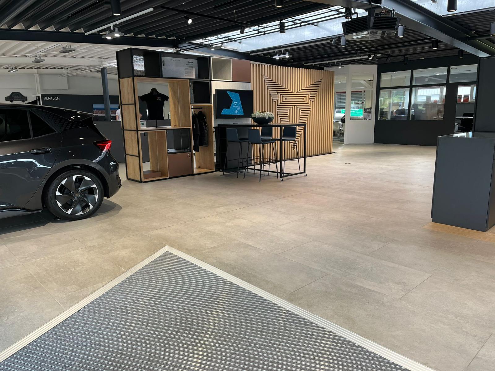 showroom-image-main