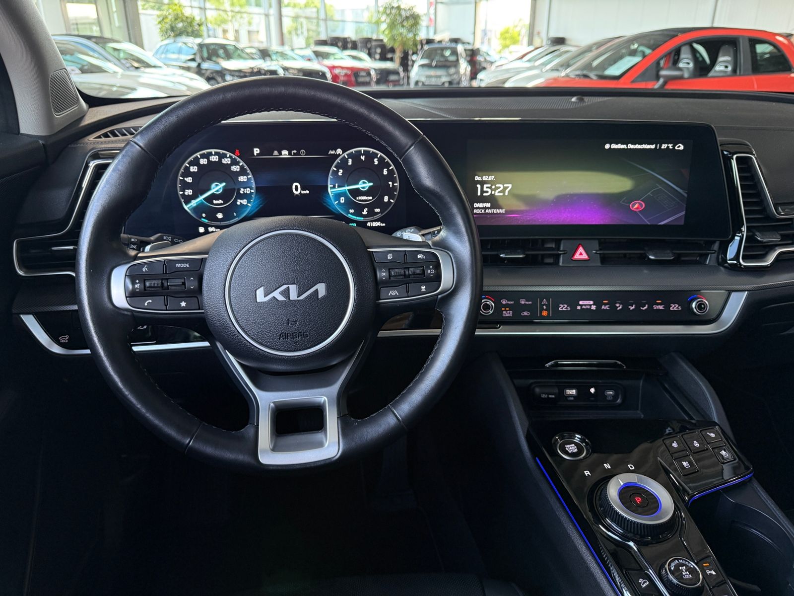 Fahrzeugabbildung Kia Sportage Spirit 4WD AHK PANO 360° H/K LEDER
